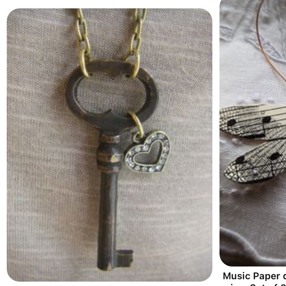 🗝️Antique Vintage Skeleton Key Pendant - Picture 6 of 10
